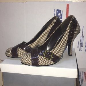 Brown & Black Hounds Tooth Heel